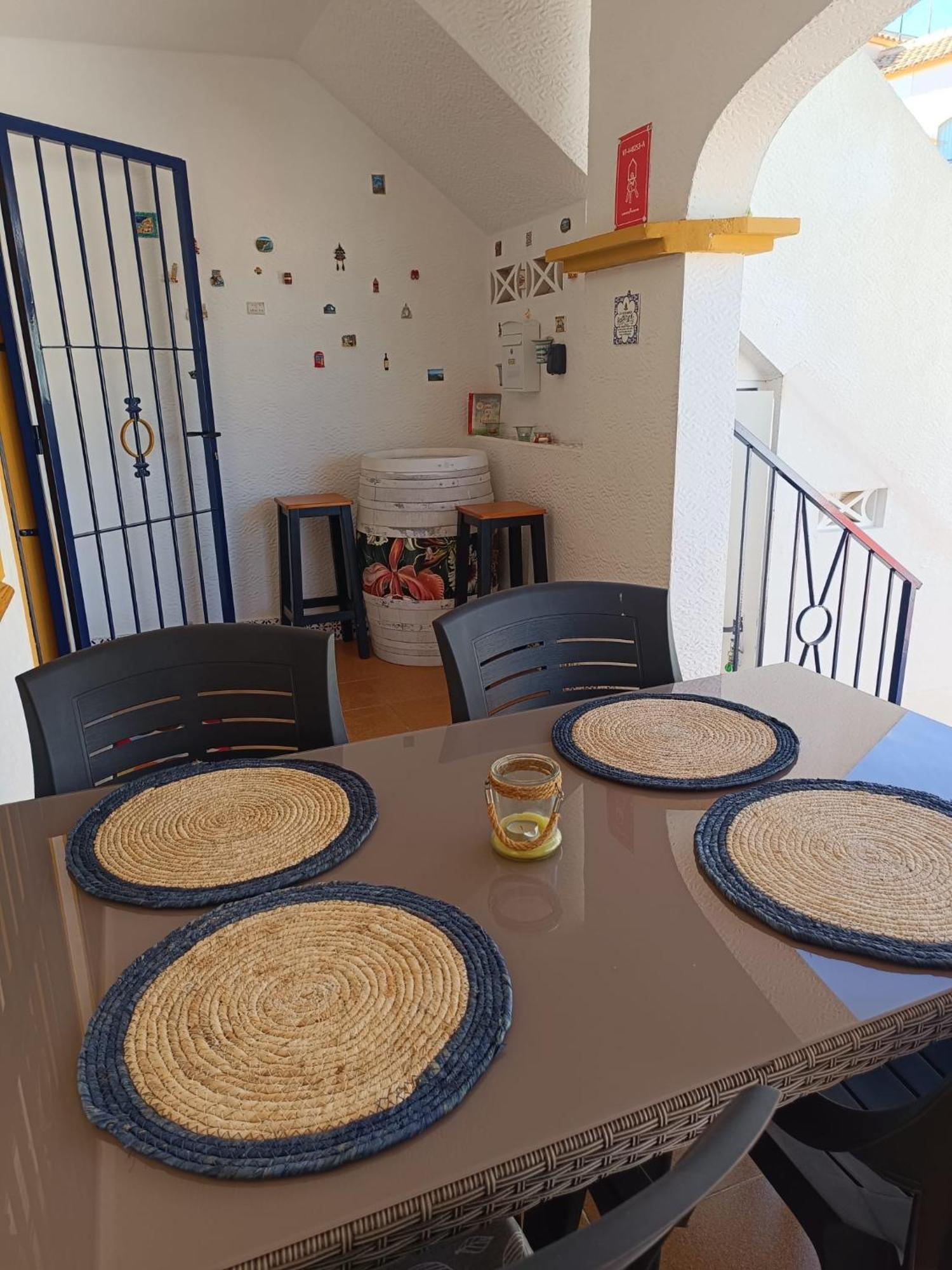 Alhambra Apartments 格兰阿利坎特 外观 照片