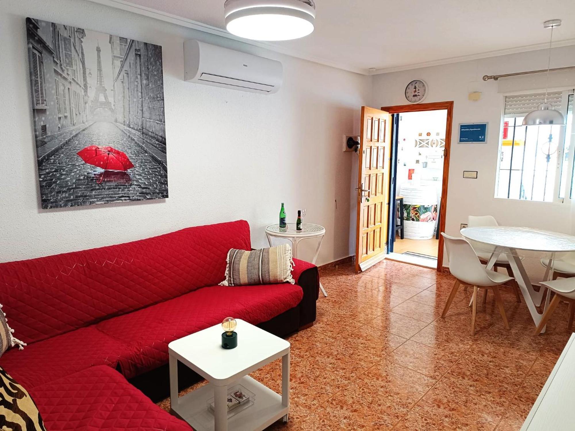 Alhambra Apartments 格兰阿利坎特 外观 照片